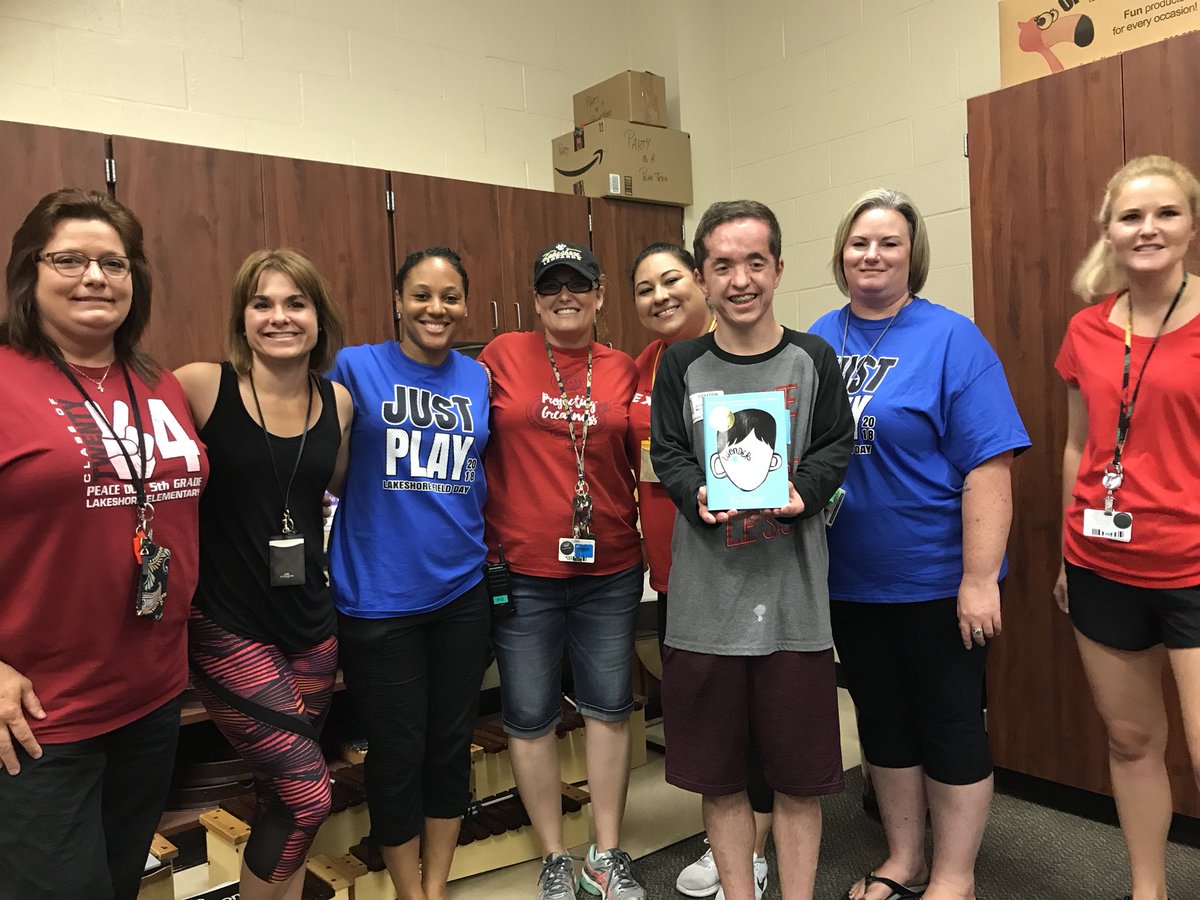 Super happy to share today with @WonderJonathanS. What a beautiful story, what a WONDERful person! Our school was so fortunate to host Jon today! <a href="/HumbleISD_LSE/">Lakeshore Elementary</a> <a href="/Mrs_MillerKS/">Bridget Miller</a> <a href="/msjbraun/">Jessica Braun</a> @emcuell <a href="/MsSCottrell/">Saundra Cottrell</a> @Ms_THorton <a href="/Mrs_White5/">Mrs. White</a> #GrimesU #leopardspotting