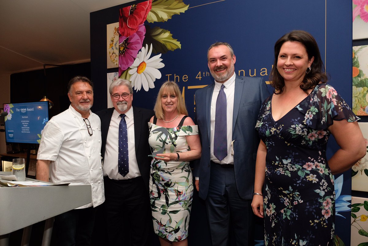 HafeleUK's tweet photo. Best Use of Social Media: @S10Kitchens
Best Website: @RegalKitchens1
Best Showroom: @Parlour_Farm
GROHE Award: @in2solidsurface
Best Success Story: @BmsKitchens
Special Recognition Award: Round Oak Interiors
Studio Partner of the Year: KF Kitchens
#SPAwards2018 https://t.co/ZpQduM55kx