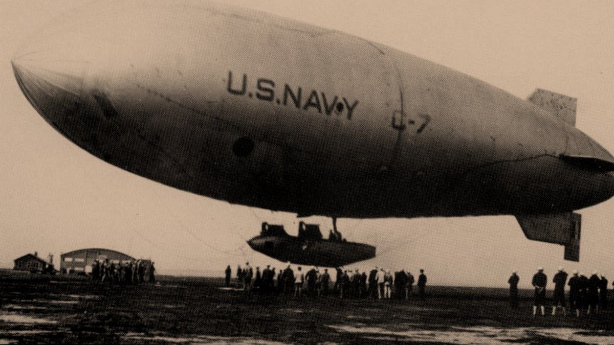 TelecomTV's tweet photo. AT&T launches #Airship OpenStack #undercloud platform - Read more on TelecomTV: https://t.co/KCs4i9M1Z2 https://t.co/OIIVklYI4B