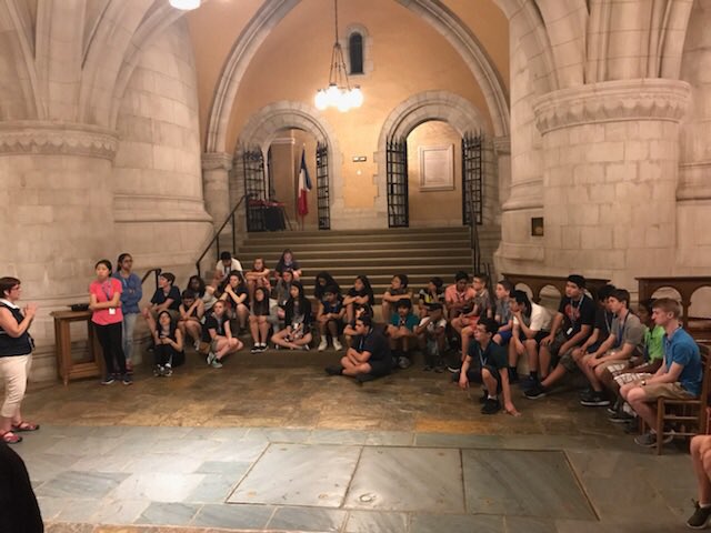 mrssaccobms's tweet photo. Bus 2 at National Cathedral @WPSBlanchardMS https://t.co/CrWAGW5Uqa
