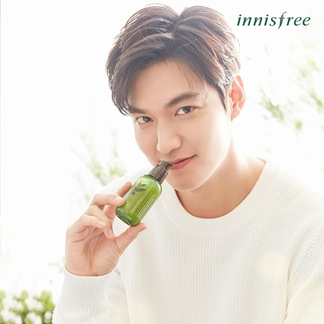 lmhislife's tweet photo. 15052018 #AlwaysWithLeeMinHo my type of guy is the famous unreachable type who doesnโt even aknowledge my existence @ActorLeeMinHo miss you so much #leeminho #361daystogo https://t.co/lietcJKnmd