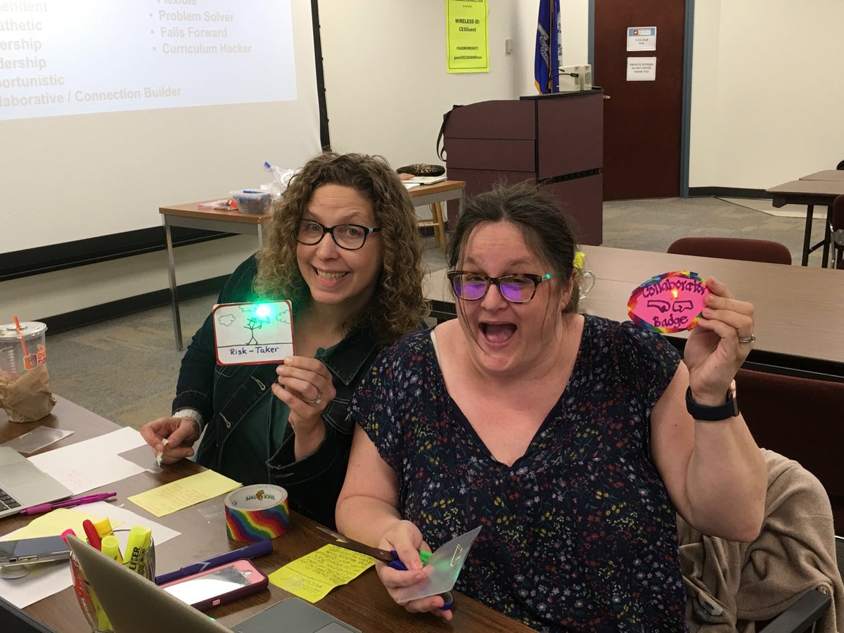 fkompar's tweet image. Creating badges for our new company #maketolearn #Innovation Series w @BillDerry  @CES_Connecticut