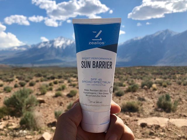 Have a fun & safe Memorial weekend. Don't forget your sunscreen!
📸: @marcprocycling 

#teamzealios #bestsunscreen