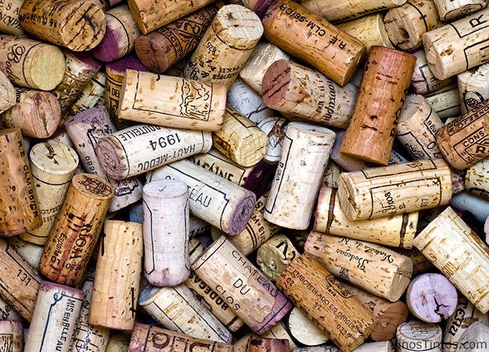 BRIXboston's tweet photo. It just might be our favorite day of the year- celebrate #NationalWineDay with us tonight in the #SouthEndBoston from 5-7pm. We will be pouring wines that will perfectly pair with the #MemorialDay weekend ahead! @InkBlockBoston @sowa_Boston @WashGateMainSt https://t.co/6UBVu5H1C2