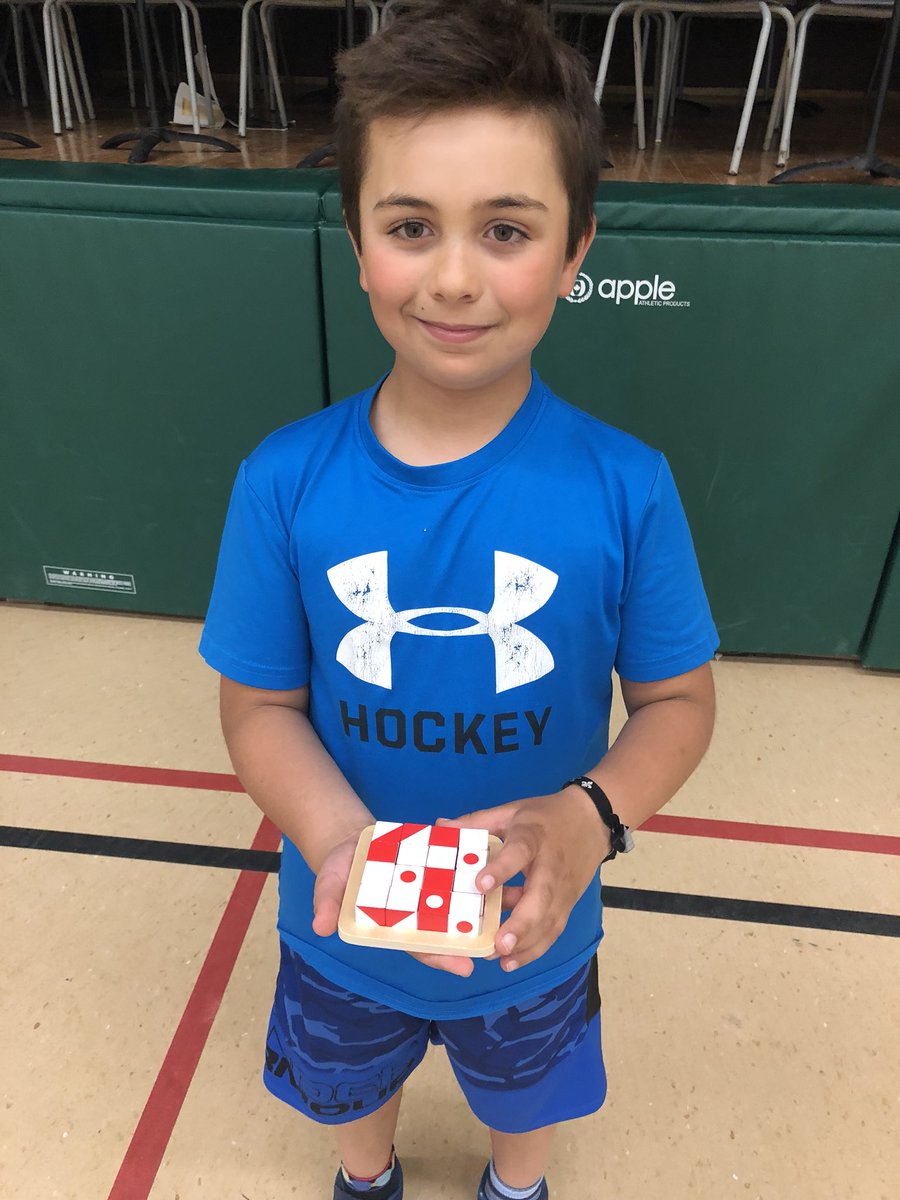 MrsJsJrVoters's tweet image. Using Q•Bitz from @MindWareToys to help us with problems involving the use of #SpatialSense and #VisualDexterity #PlayToLearn #BigSmile #IDidIt