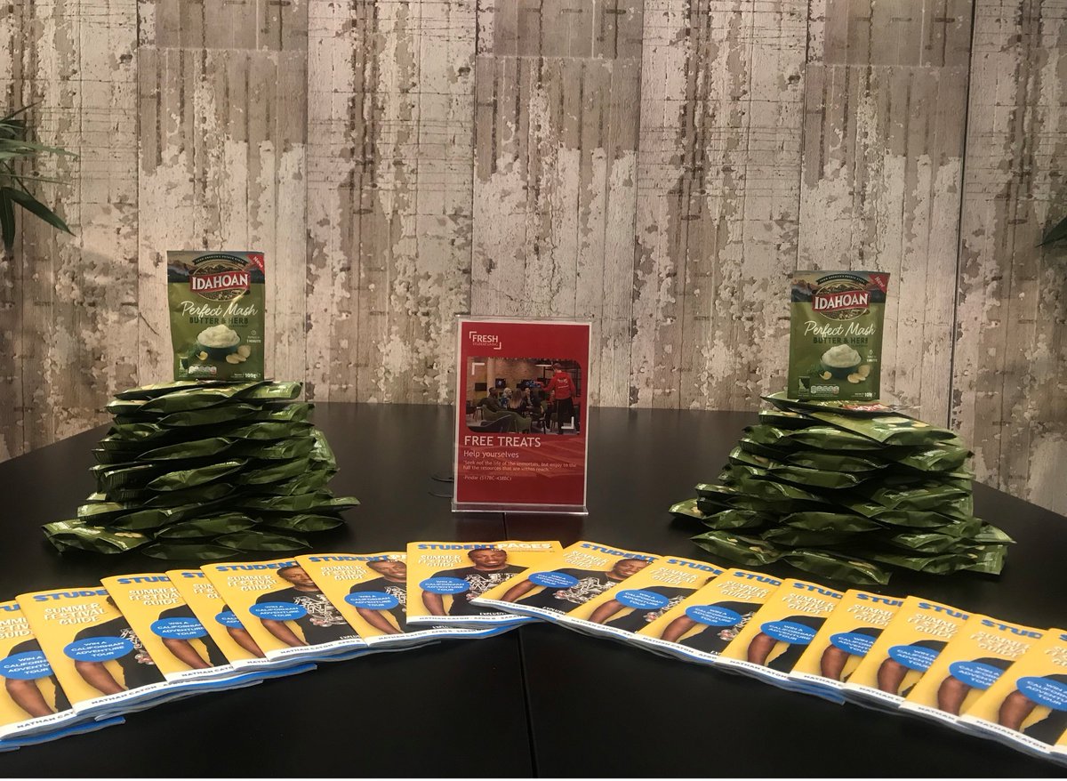 SpringMews's tweet image. The long weekend is back!

Go out? 🍻 Perfect... #Studentpages is here to keep you updated on what's going on in London!
Stay in? 🏠 Perfect...Treat yourself to a free #Idahoan_Mash to accompany your meal!

#Only_at_Spring_Mews