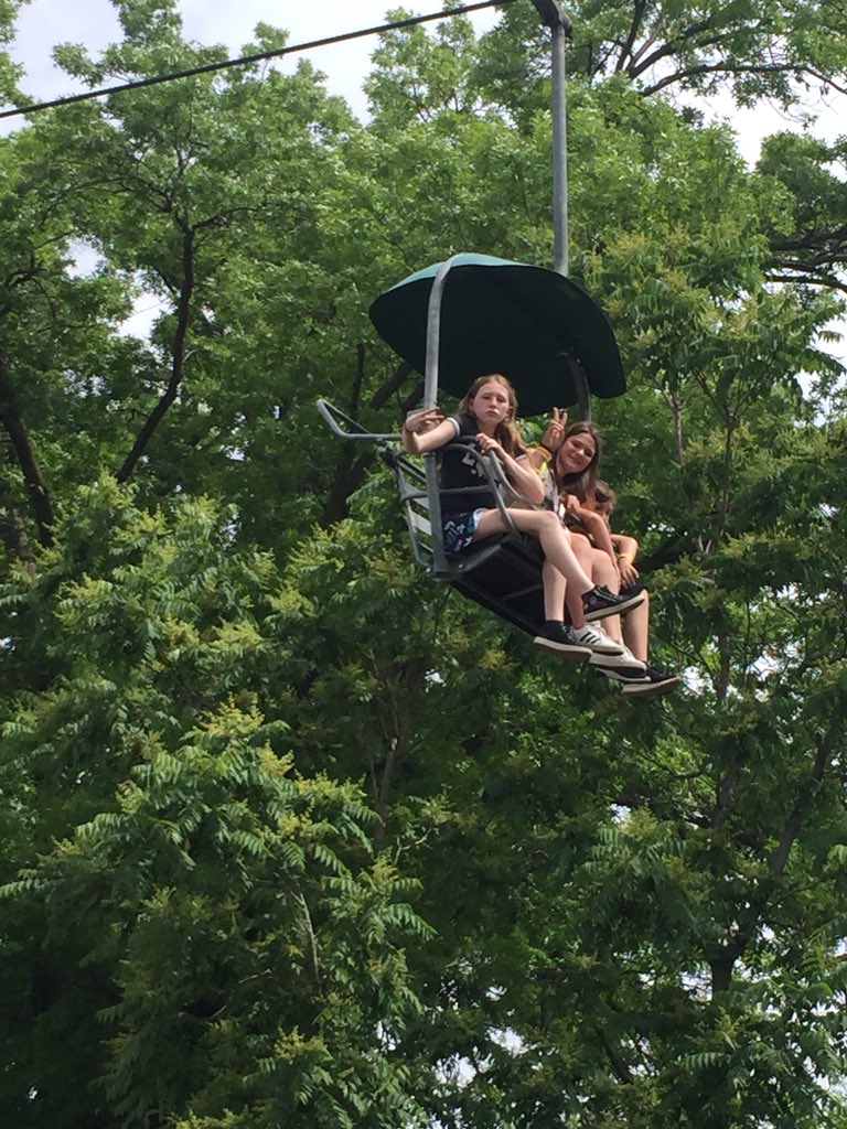 #LWlastfriday #lwpawpide <a href="/LWNKCSD/">Linden West NKC</a>