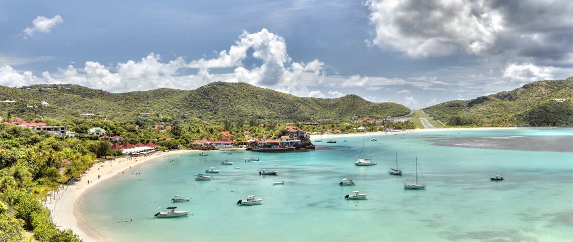 UNIXGallery's tweet image. #memorialdayweekend feels brought to you by Christian Voigt Christian and St. Barths 🏖 
.
#christianvoigt #photo #stbarths #summer #contemporaryart #memorialday #art #photography #baiedestjean #unixgallery #📷