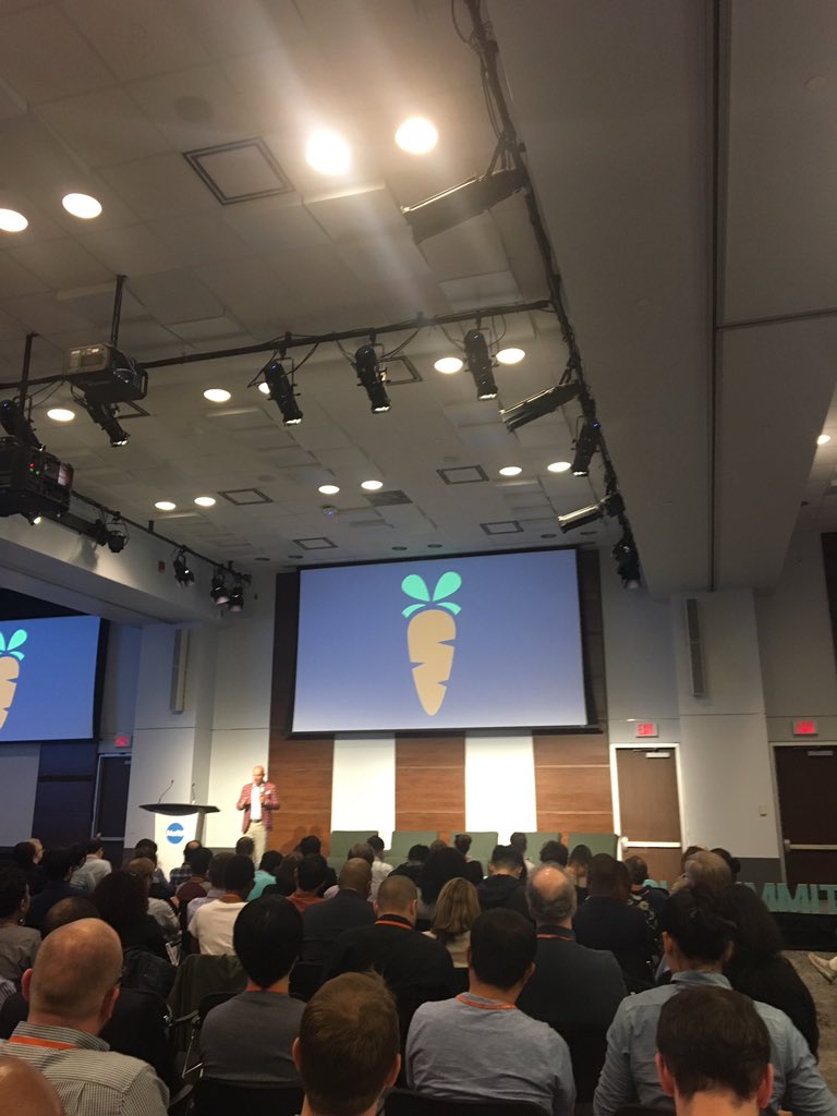 TorchGamesVR's tweet photo. Canadian's two favourite pastimes - 'collecting points, and our phones' - Andreas Souvaliotis, Founder &amp; CEO #CarrotRewards  #TOTechSummit https://t.co/va9JuhbQ1d