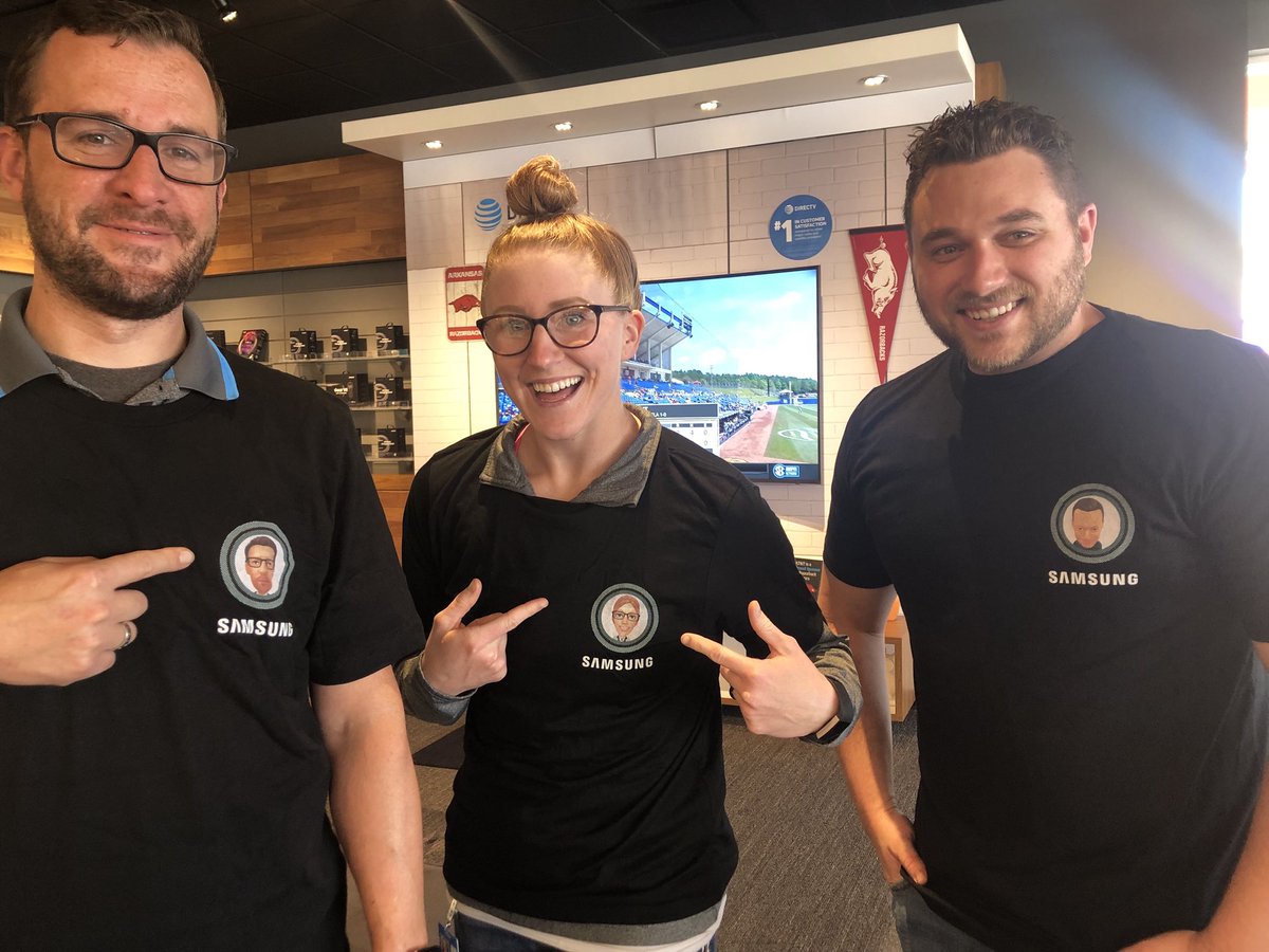 Reppin’ our #samsung #avatar shirts!!! #MidStatesProud #lifeatatt #Centralregionvoice <a href="/MarySluik/">Mary</a> <a href="/shawnamarvel/">Shawna Marvel Pearson</a> <a href="/Pewpface/">Jerry Roegner</a> <a href="/matt12johnson/">Matthew Johnson</a>