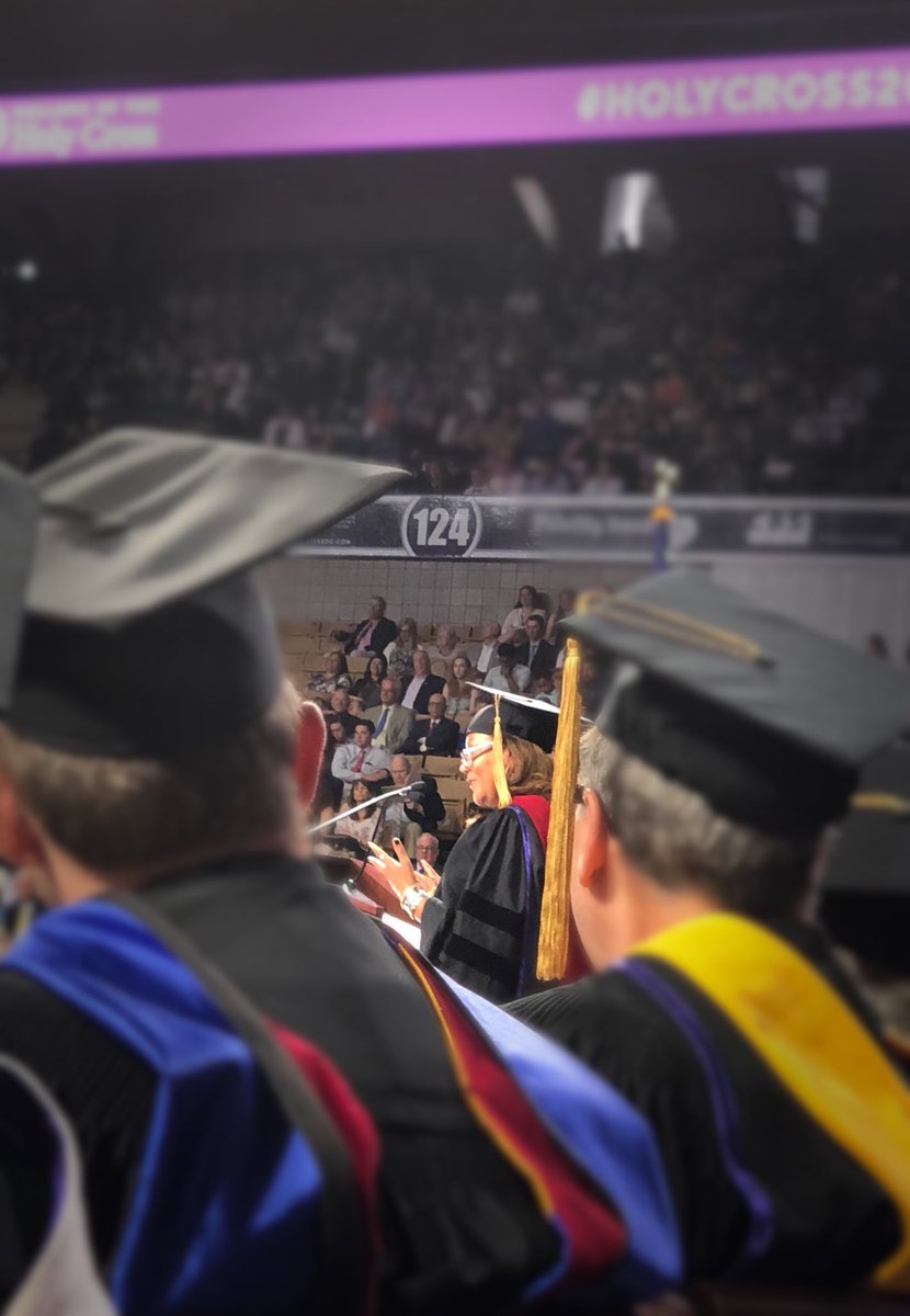 dankim_edu's tweet photo. Commencement speaker Michele Norris #HolyCross2018 https://t.co/EDrX8FrEFr