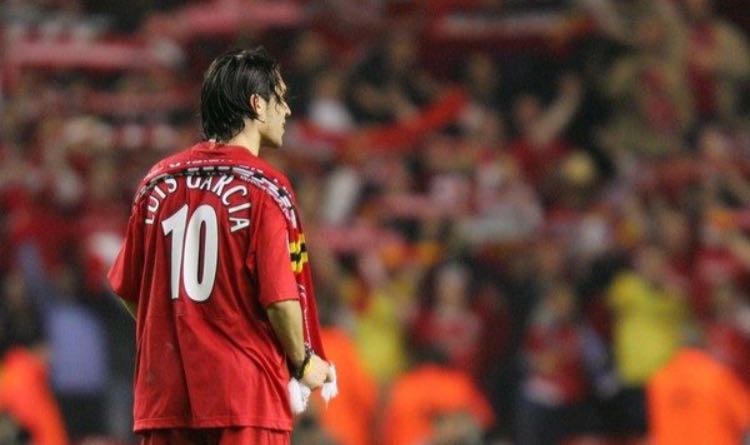 That moment you look back to 25.5.2005!! #YNWA