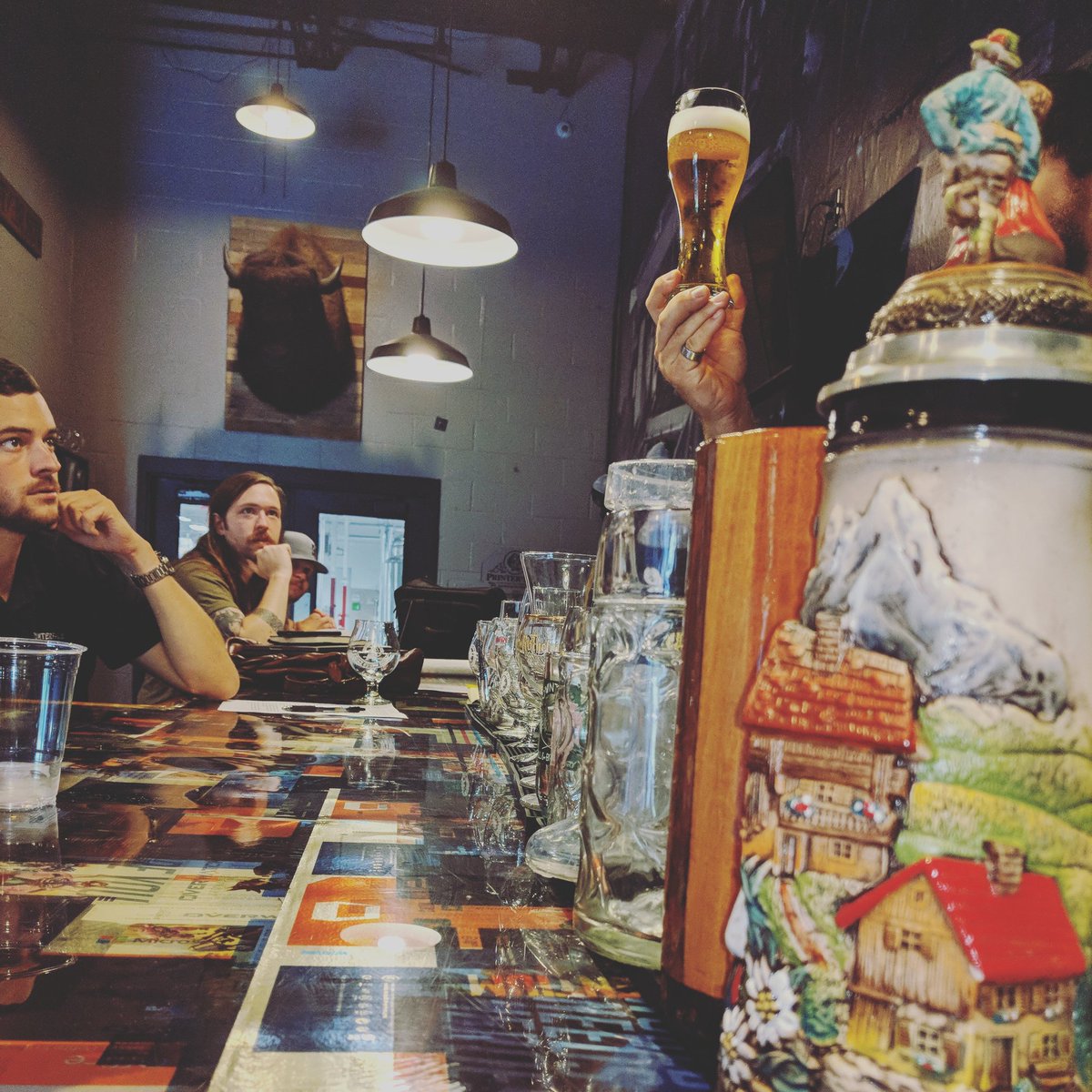 Printersbeer's tweet photo. This is how we glassware.
Our "Crafting Education" takes on glassware and properly pouring a beer.
#gabeer #gabrewery #carrollton #printbeer #drinkprinters https://t.co/7E64Iv1AJN