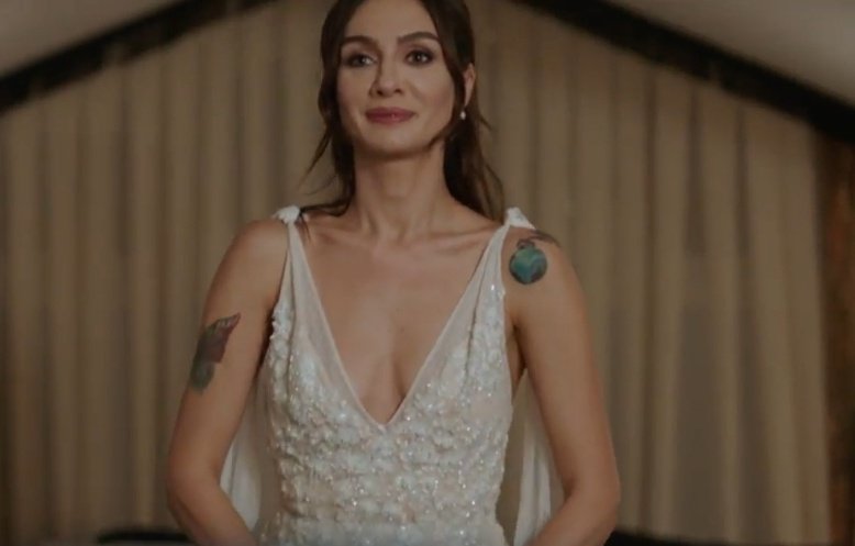 5.Bölüm    |   32.Bölüm

#SiyahBeyazAşk #AsFer #İbrahimÇelikkol #BirceAkalay