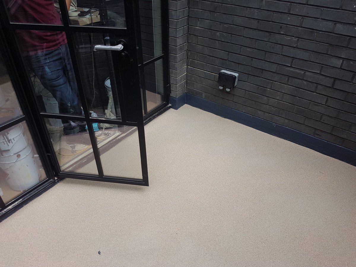 collierroofing1's tweet photo. Nice #fleetpmma job for jh specialist roofing to end the week π€ https://t.co/mAuLAbQoMY
