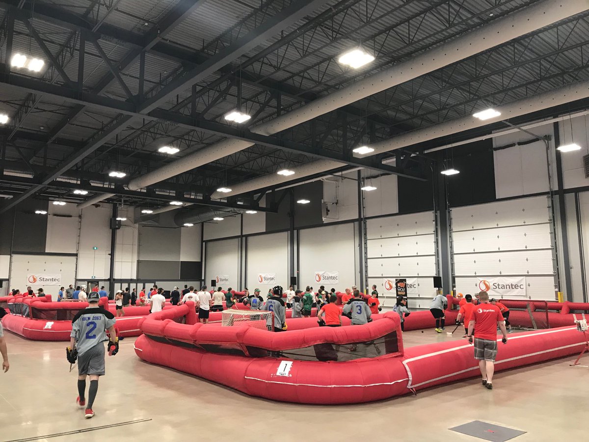 bjh769's tweet image. STICKS Hockey Tournament is underway, presented by @Stantec and ShootingStarsFoundation #sticks #stantectogether #kidsport #HumboldtStrong