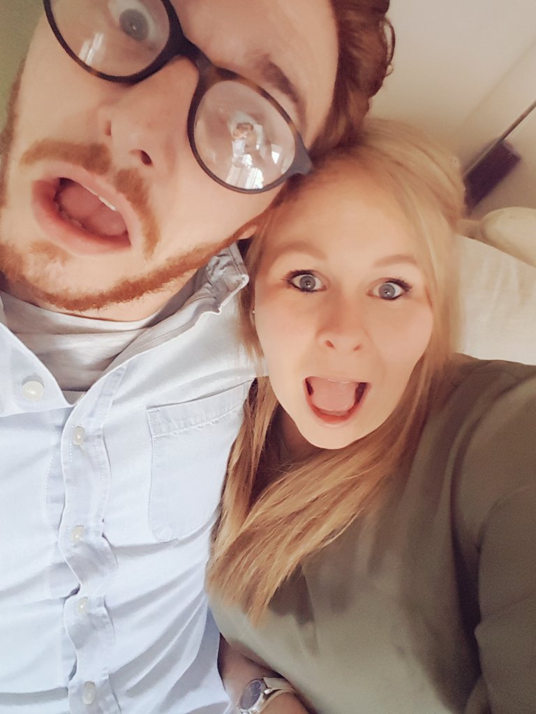Lis22's tweet photo. ...weekend vibes with this one 💏
#food #drinks #friends #presents #willies #icecreamoverload #moredrinks #myboy #happy #rollontherestoftheweekend https://t.co/gpVqydtbR2