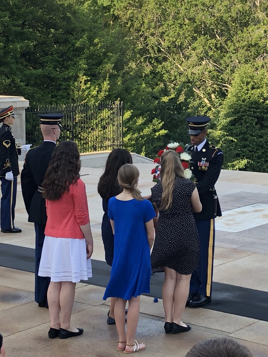 mrssaccobms's tweet photo. Wreath laying @WPSBlanchardMS https://t.co/isuWX7hI1r