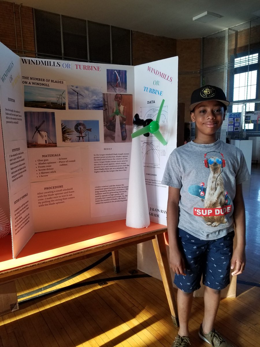 27q045's tweet photo. Welcome to the @27q045 Engineering Fair 2018! #STEM #DesignChallenge https://t.co/WVosion3qq