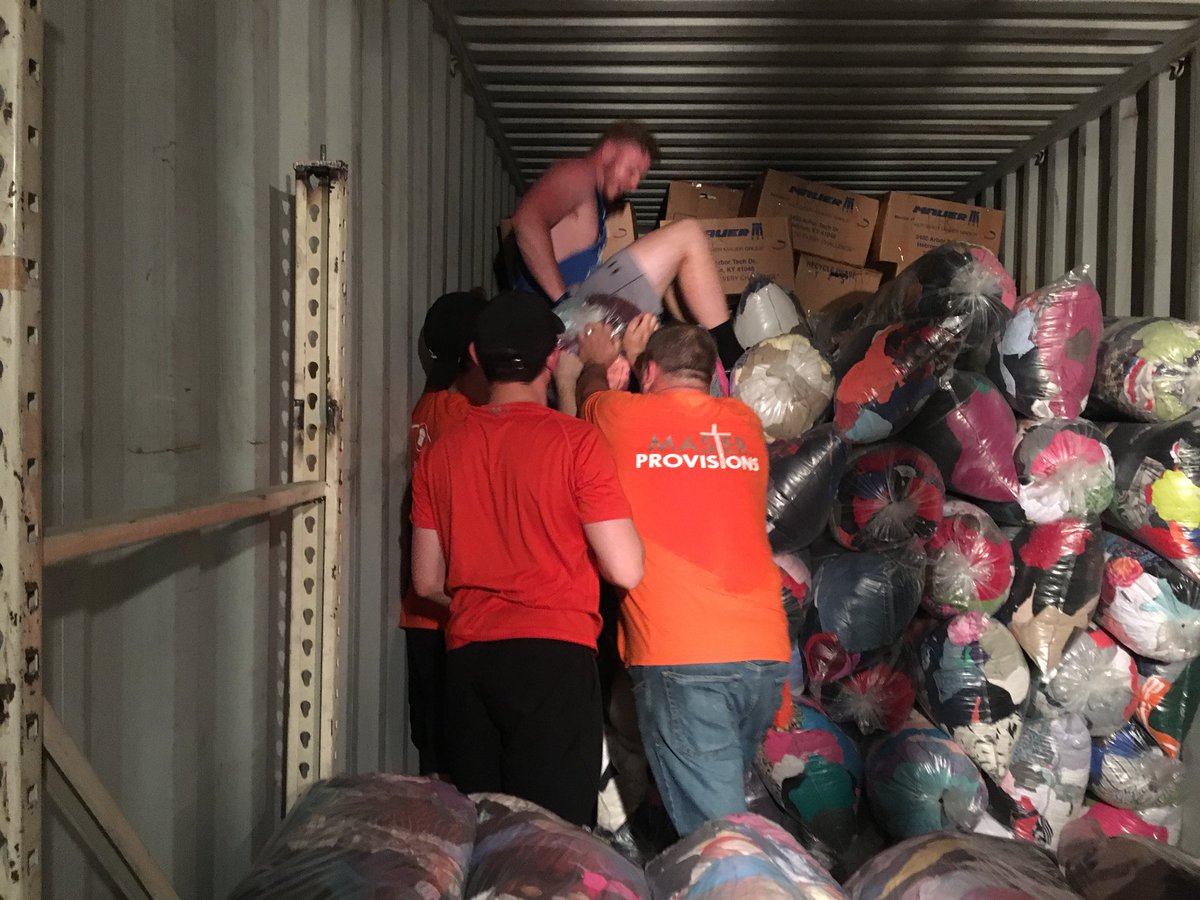 MasterProvision's tweet photo. A few of MP’s hard working team members (Jeff Schaaf, Guy Domec, @TheFrey21) &amp; some pretty awesome @YoungLifeNKY Leaders @Big_Red_Wilson,and @ZDCatalano )put hours of sweat and muscle into loading much needed clothes and books into a container that will be soon heading to Kosova! https://t.co/0mCFHAIl07