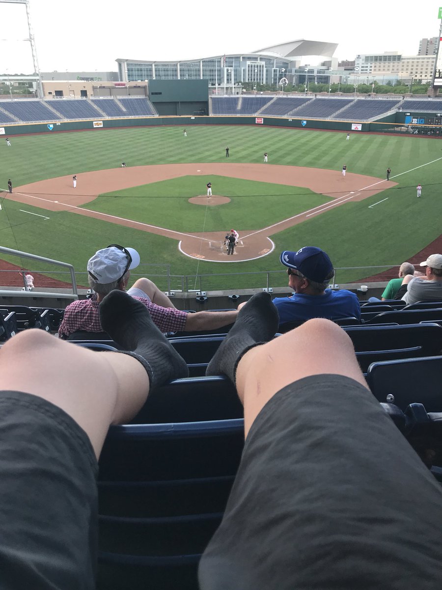 B_B_Ballers's tweet photo. Day 3 of #B1GBaseball lets go blue https://t.co/GL2Ogb3Qkl