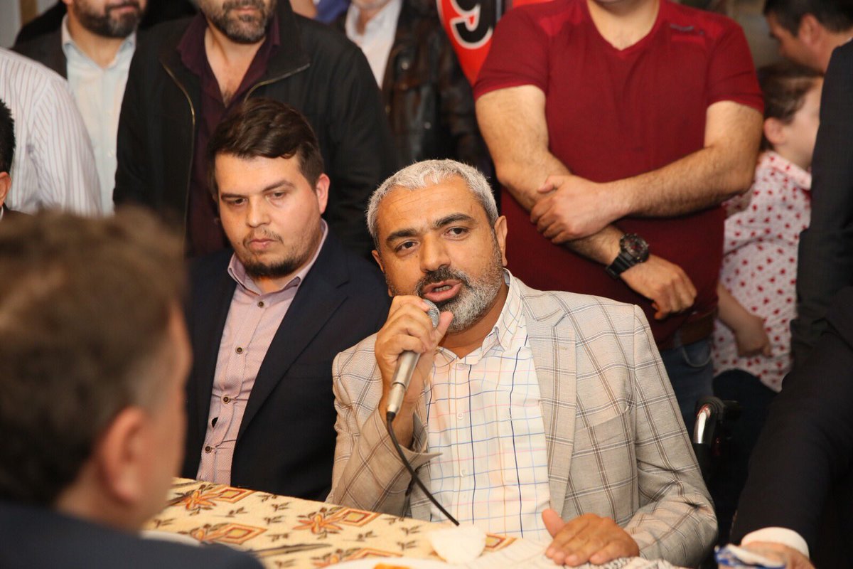 tevfikgoksu's tweet photo. Milletvekilimiz @HARUNKARACA1 İlçe Başkanımız @umutozkan1 ve teşkilat üyelerimizle birlikte Anadolu Sokağımızda Tokatlı kardeşlerimiz tarafından hazırlanan sahur programındayız. https://t.co/g3egDIaP3L