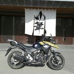 ツイートに含まれる画像