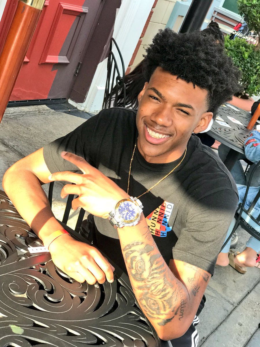 D2KOFFICIAL's tweet image. D2K made a special appearance at #GRADBASH