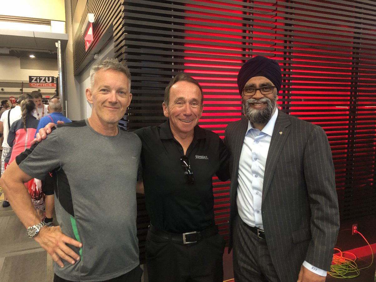 HarjitSajjan's tweet photo. Took a few minutes to pop over to the running expo for the @OttawaMarathon to say hello to the folks from @canadaarmyrun @irunnation and @runningroom. Good luck to everyone running this weekend - hope to see you all again in September for the @CanadaArmyRun! https://t.co/eaadZxs3CI