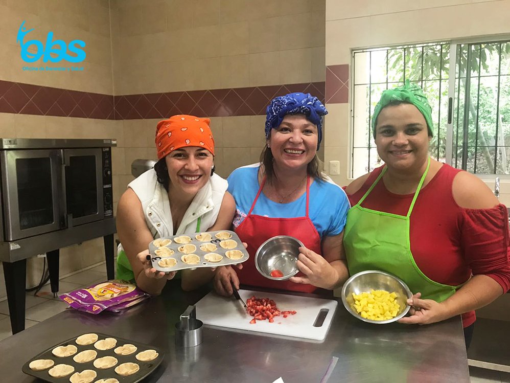 SaludUcr's tweet photo. Taller de Modificación de Recetas con  #ProyectoO
Brindamos recetas prácticas, ricas y saludables  para tener más opciones en el momento de  preparar los alimentos.
https://t.co/k8sbqDGAxS https://t.co/NuEfJQ1A9T