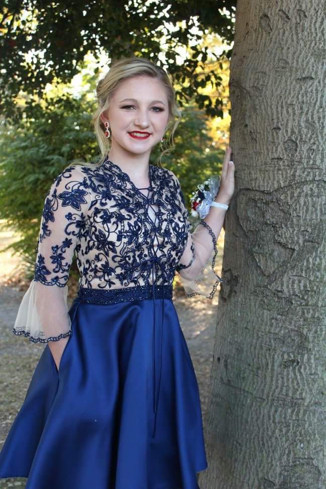 hawkettesdance's tweet image. CALLING ALL HAWKETTE/HAWK FANS!

Hawkette Sophomore, Halei, needs our help in placing Top 5 for Prom&amp;amp;Beyond Model search. Make sure to click on the photo on 'Prom and Beyond' FB page to vote on facebook AND don't forget instagram!
Good luck, @HaleiNesbitt