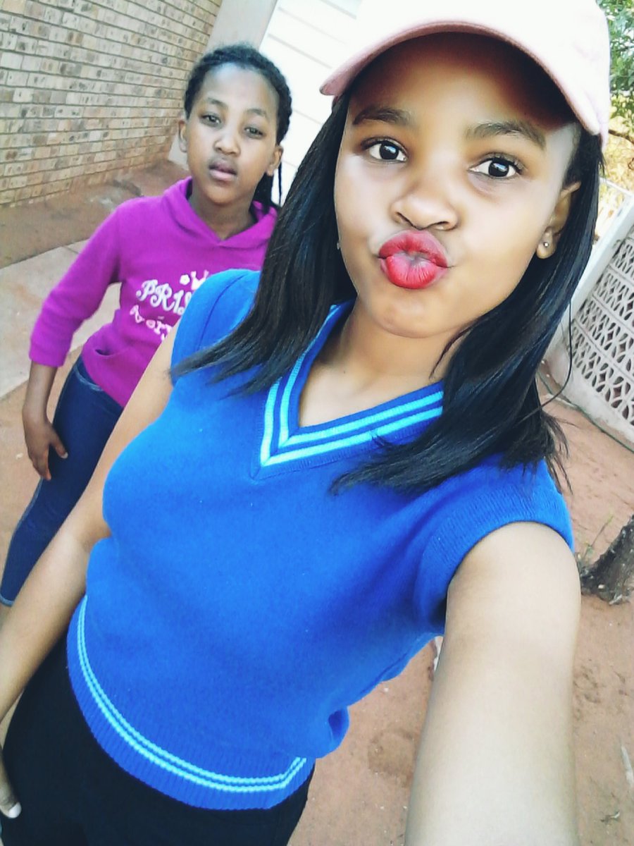 LiilaSkits's tweet photo. Lil Sis😍🌺 https://t.co/36yshKs7ZN