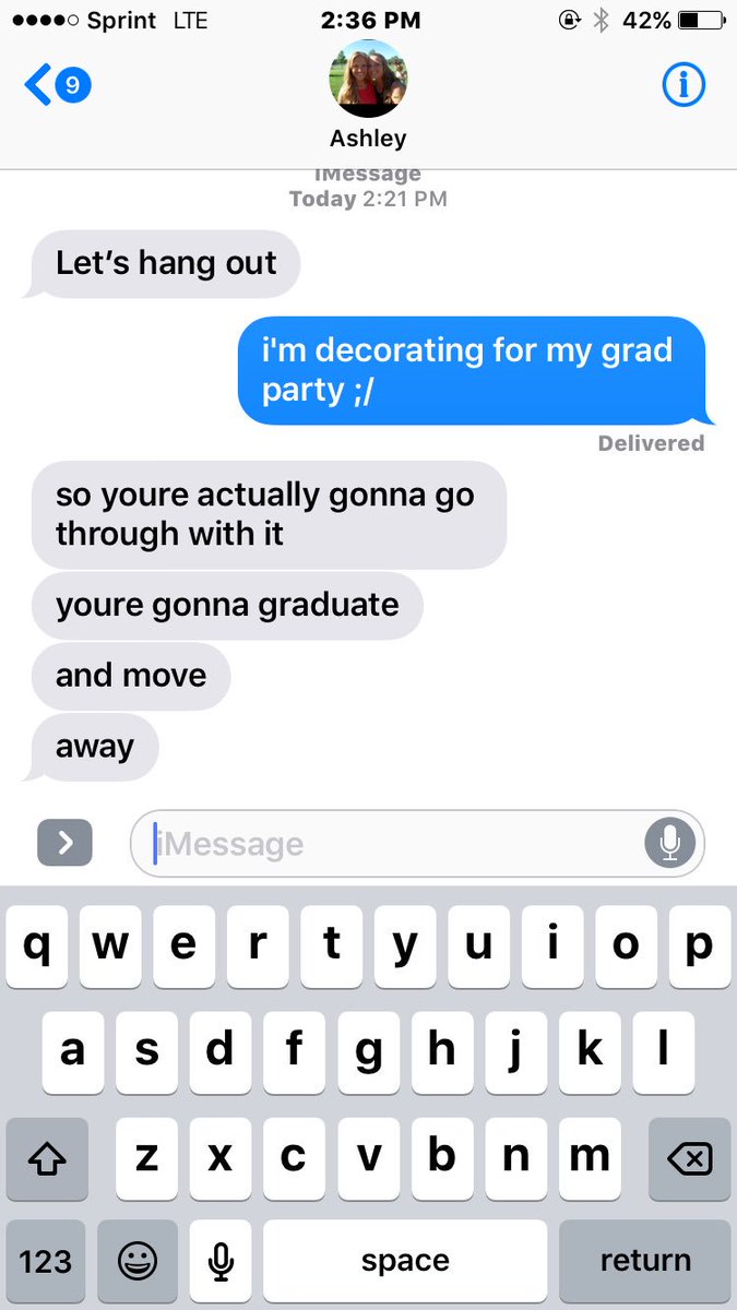 Laneyhudson_15's tweet photo. when your @YoungLife leader is in complete denial that you're graduating https://t.co/DbhDUxtJj8