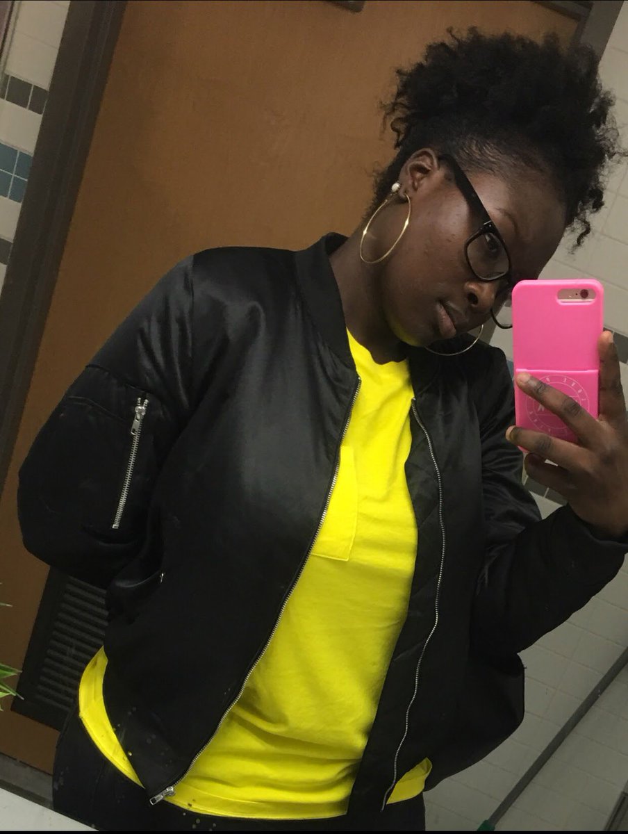 CindellaaJoliee's tweet image. #finesenegalesetwitter #letsstartthat😂 #teamdarkskin