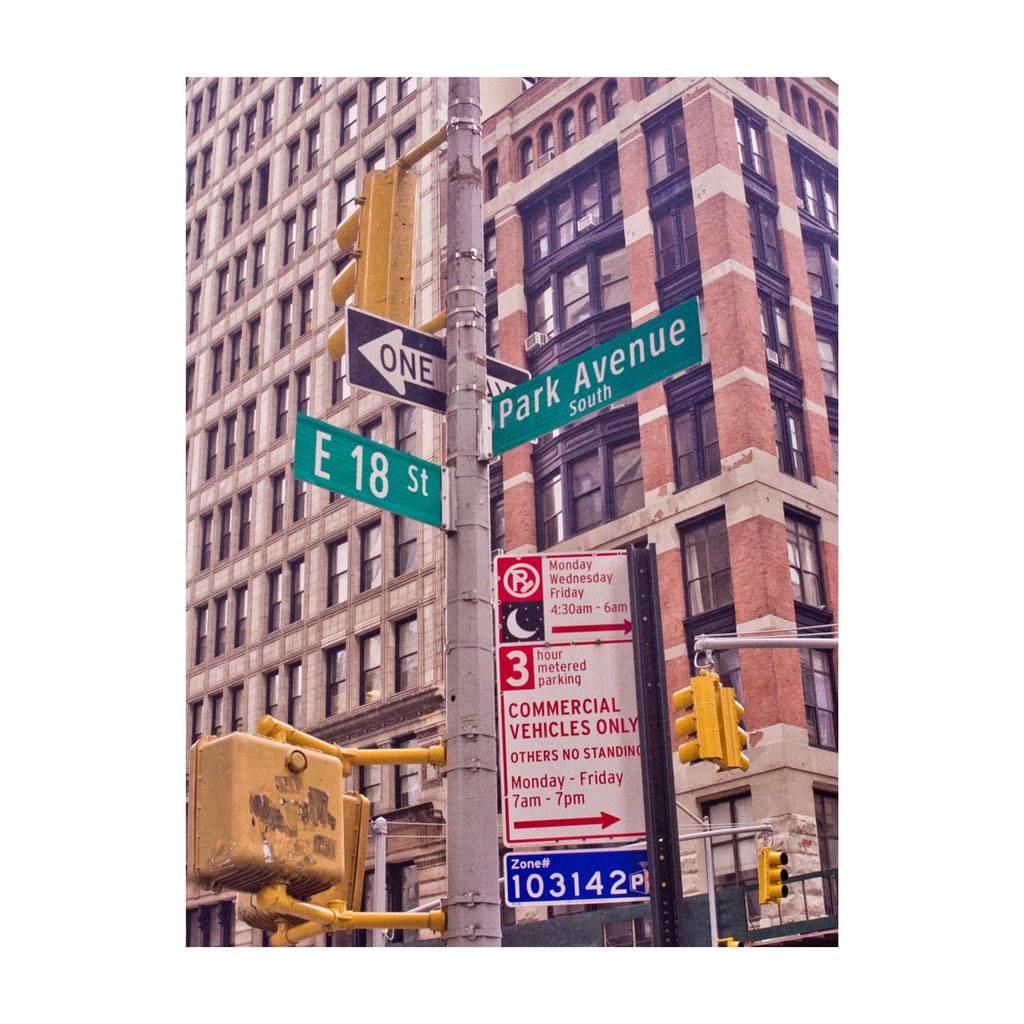 ZACHARYPRELL's tweet photo. We're excited to announce our pop-up store at @RothmansNYC, one of Manhattan's last family-run clothing businesses. If you're in New York City, stop by Rothmans on 18th St. to shop our full collection. #zacharyprell https://t.co/mKfyljI9pT
