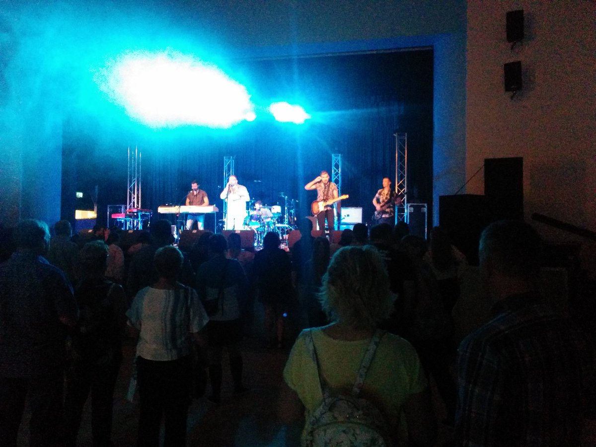 Montrose band Peyton Place have kicked off <a href="/MoFestofficial/">Montrose Music Fest</a> at the town hall. Impressive start from the local favourites.