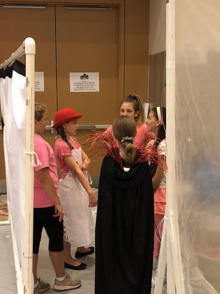 MrTysonRaleigh's tweet photo. The @KlebKISD DI Delights getting ready to rock the fine arts team challenge! @IDODI #buildingsupercubs #P2P https://t.co/dtjgoQAY2G