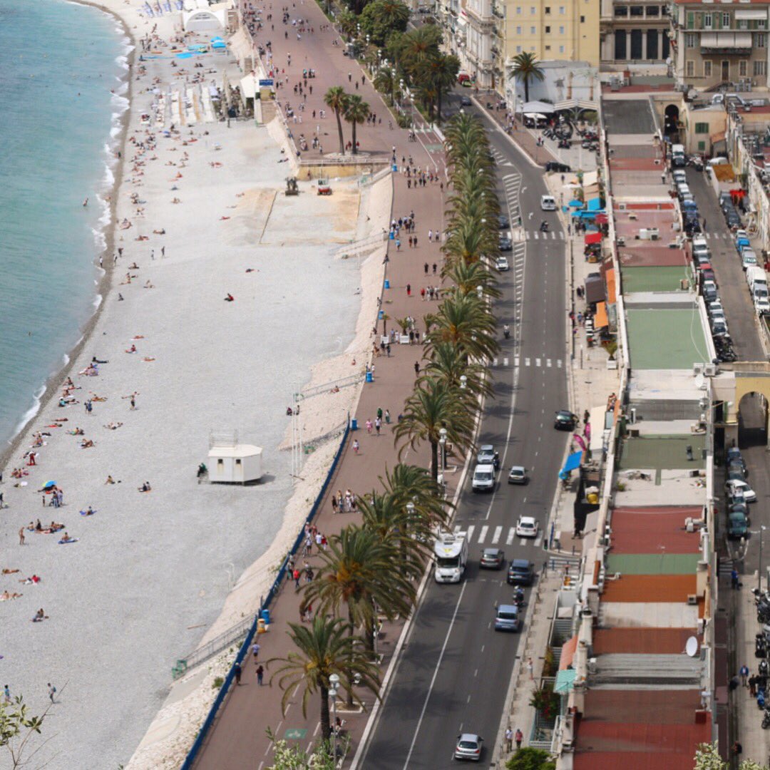 AlexIsaacSegal's tweet photo. #european #trip #exploring a bit of #nice #france from the #beach to the #oldtown https://t.co/6Ysw6jeSSG
