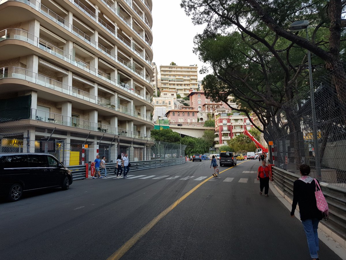 andyian's tweet photo. Track walk! #MonacoGP @PKI_Events customer qualifying shootout. 2.074miles, interrupted by on-track party congestion at Rascasse, yacht at Tabac and into a bar at turn 19 #sciencebehindf1 https://t.co/6vhu0Q7DJM
