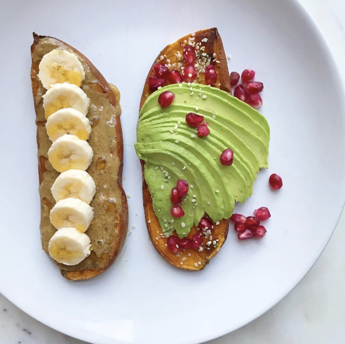 LaceyKondi's tweet photo. Toast with a twist. Feeling inspired by these roasted sweet potato creations topped with avo and pb + banana! https://t.co/gAjKrVcGwO