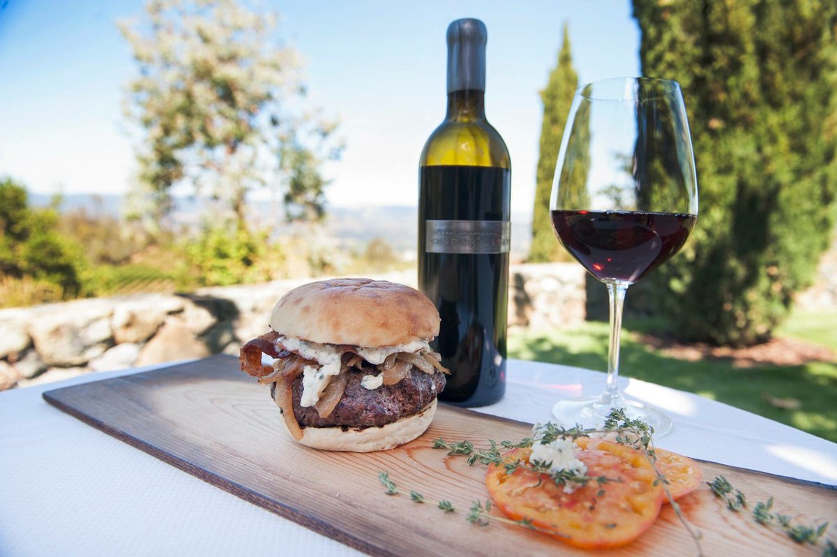 CasparEstate's tweet image. #HappyNationalWineDay! We love a great burger with our Caspar Cabernet Sauvignon. What is your favorite meal with the #CasparCab? #napavalley #rutherfordcabernet  #FridayFeeling