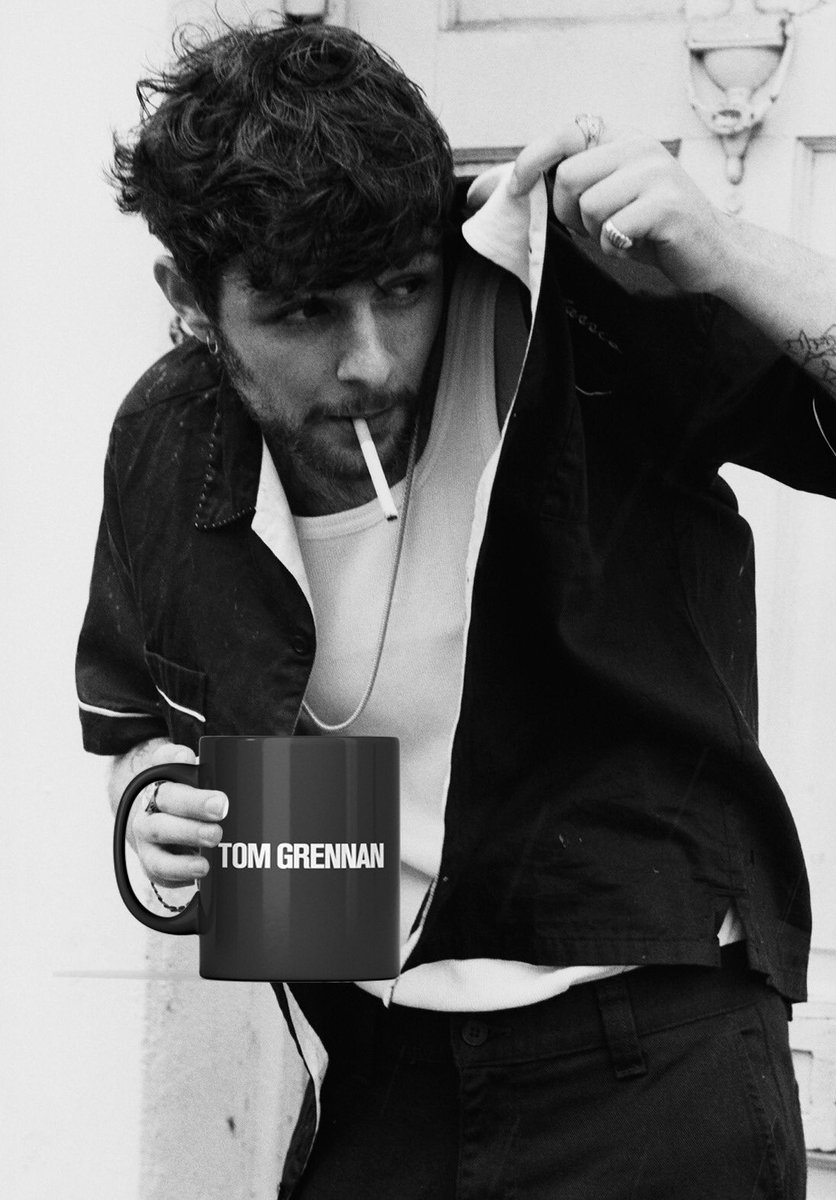 Who’s into the Tom Grennan mugs 😂 no joke tho they’re in a #LightingMatches pre-order bundle for a week only 🙌🏻🔥smarturl.it/MugBundle