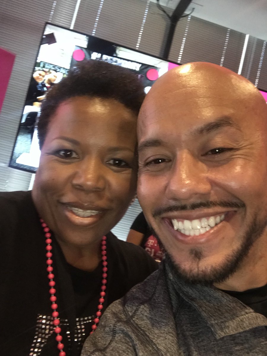 It was soooo good to see my South Texas Peeps <a href="/DanielDoerschel/">Daniel Doerschel</a> yesterday in HQ! #wewontstop #retailnowcare