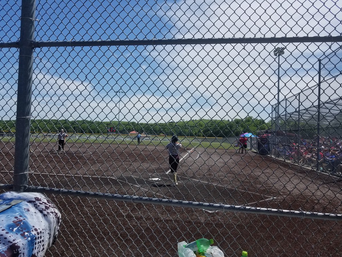 wibwSean's tweet photo. 3A softball Championship game. Silverlake vs Oskaloosa. Scoreless in the bottom of the fourth. https://t.co/P0xzIk8iFY