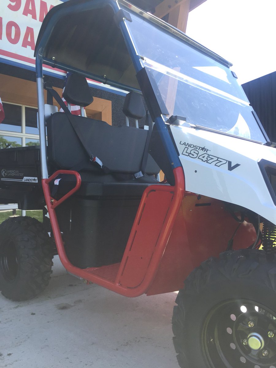 amlandmaster's tweet photo. Uh oh! Somebody has been playing with their new powder coat system. 

Do we see some limited editions in our future? https://t.co/eBttPa2HzZ