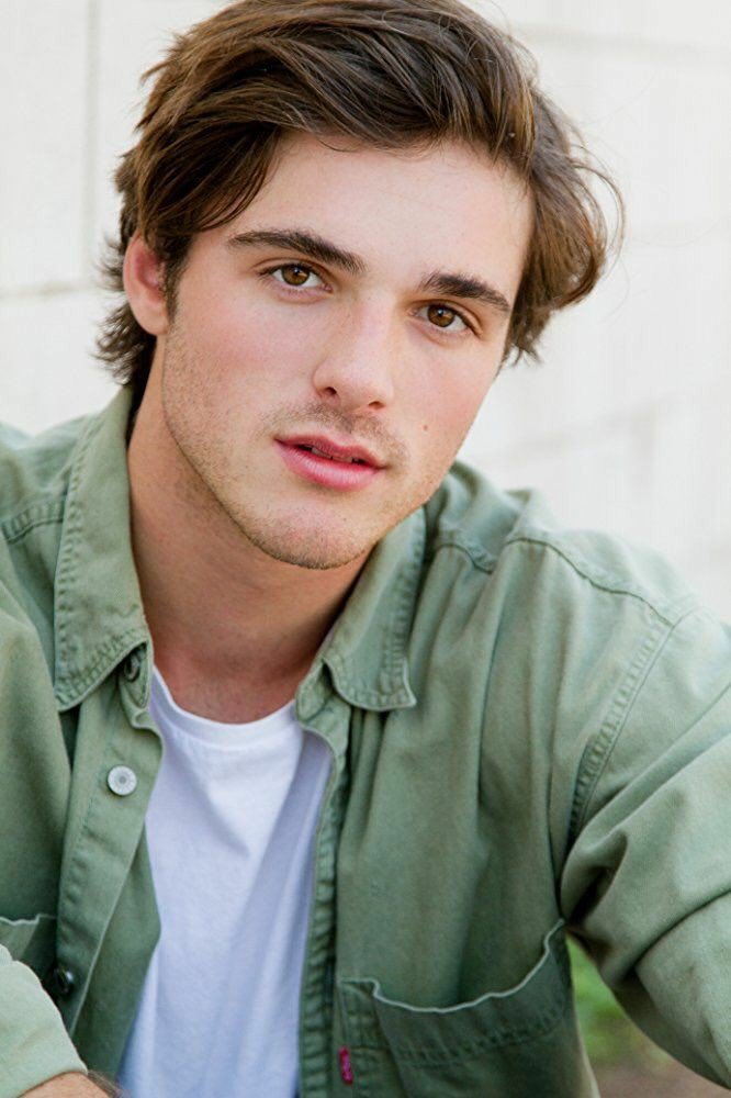metdua's tweet photo. my crush after watched kissing booth https://t.co/WLvmqohOpG