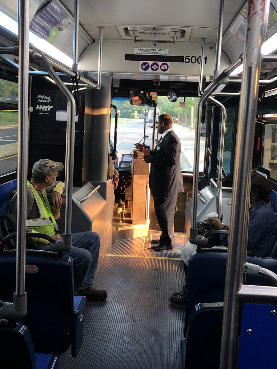 HRT_GovRelation's tweet photo. Today we began our Legislative Bus Tour Campaign with Delegate @CliffHayesJr who serves on House Appropirations. We discussed various topics including the need for dedicated funding to create a true regional bus network. https://t.co/F8kuFcGESE