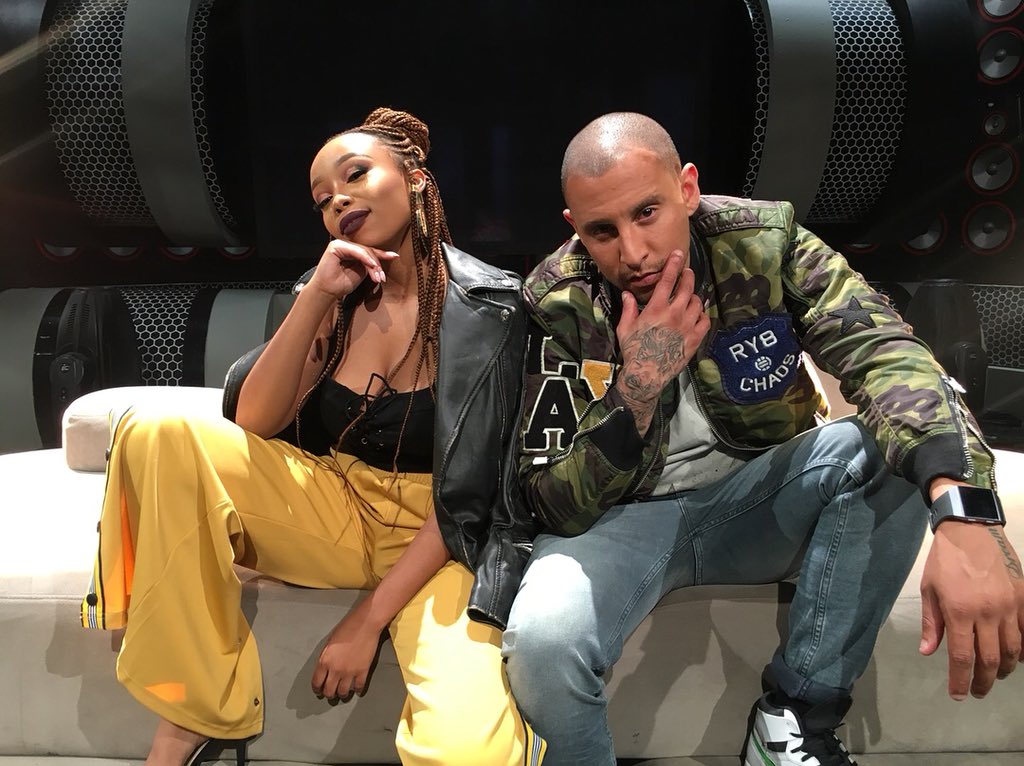 LiveAmp's tweet photo. Signed, sealed and delivered. 
Thank you for tuning in, it’s a wrap!
#LiveAmp https://t.co/kO94qIW4Fq