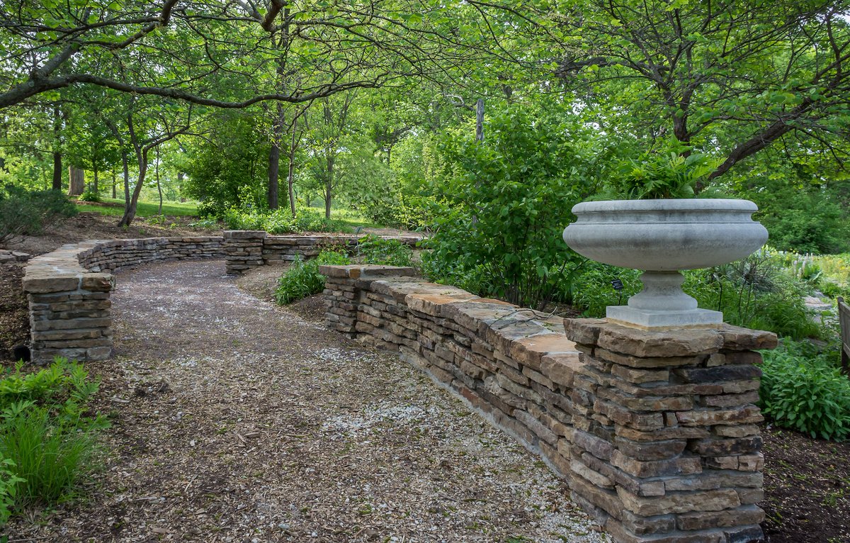 ShawNature's tweet photo. Visit the Whitmire Wildflower Garden this #MemorialDay weekend and you'll notice a new structure near the Bascom House. This #councilring will be the centerpiece of the upcoming threatened plant garden. | ๐ทMatilda Adams https://t.co/XWADlsM3iI
