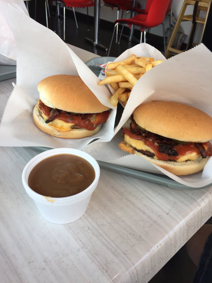 bleeds_blue83's tweet photo. Hey @Burger_Baron Came from the Maritimes to visit some friends. Needed a #beefinjection. #meatslut forever. #gravydistrict. https://t.co/8P4X0DfAWx